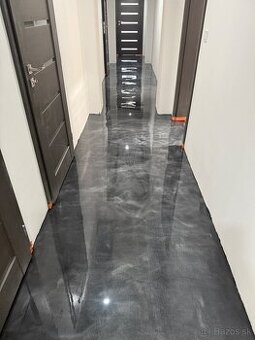 Mikrocement, liate podlahy