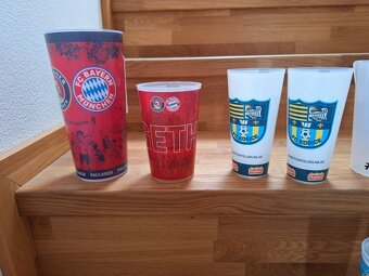 Plastove pohare zbierka 2