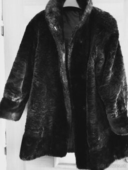 Dámsky kožuch