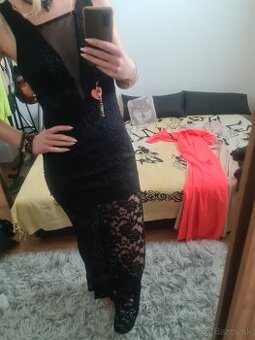 Čierne čipkované šaty