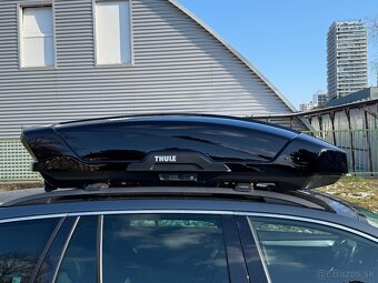 Strešný box THULE Motion xt L čierna lesklá farba