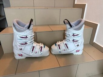 Predam lyziarky TecnoPro velkost 39