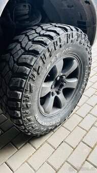 Discoverer stt pro 265/70 r17