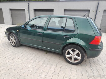 Vw golf 4 1,6 benzín STK a EK 10/2027