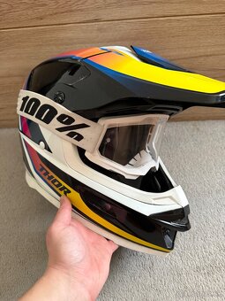 Helma na motocross THOR