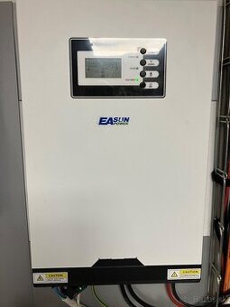 Hybridný Menič 5,5kW 48V