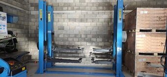 Dvojstlpový zdvihák 4.000 kg/2m AUTOMAT,ZÁRUKA