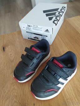 Botasky Adidas