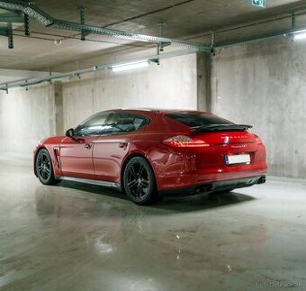Porsche Panamera GTS 4.8, V8 316kw