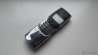 Nokia 8810