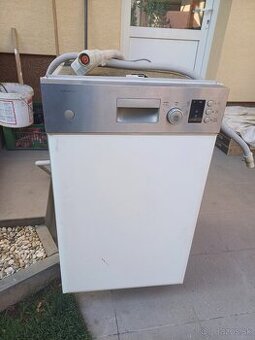 Vstavaná umývačka riadu Bosch 45 cm