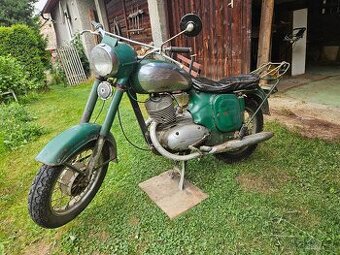 JAWA 250 (559)