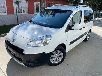 PEUGEOT PARTNER TEPEE “5.MIEST, ROK 2015”