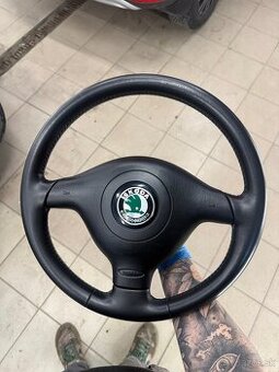 Trojrameny koženy volant fabia 1 vrs
