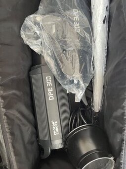 Štúdiové svetlá/Záblesky photon millennia masters dpe 300