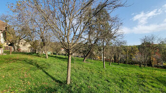 RODINNÝ DOM, STODOLA a POZEMOK 4273 m2 PRIETRŽ - SENICA