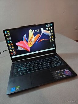 PREDÁM MSI CYBORG HERNÝ NOTEBOOK