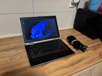 15"/Dell/Notebook/i5/6GB RAM DDR3/128GB SSD/Intel HD 2GB//