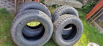 Predam pneumatiky 235/75/15