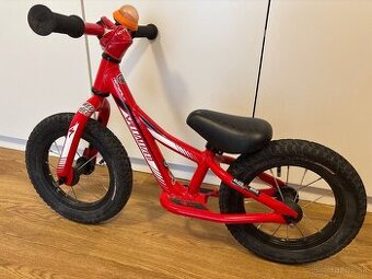 Odrážadlo Specialized hotwalk