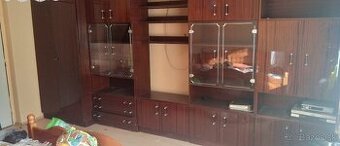 Darujem obývačkou stenu