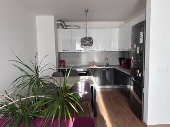 Svetlý 3‑izbový byt v projekte Slnečnice – Viladomy na prená