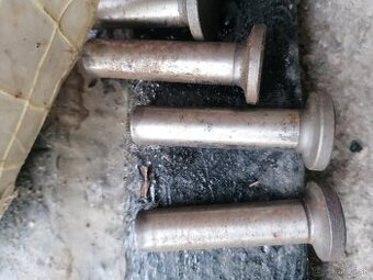 Zdvihátko Zetor Crystal