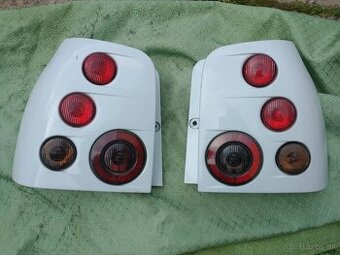 Predam zadne svetla hella seat arosa vw lupo gti