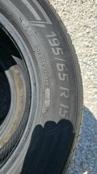 195/65 R15 letné pneu málo jazdené