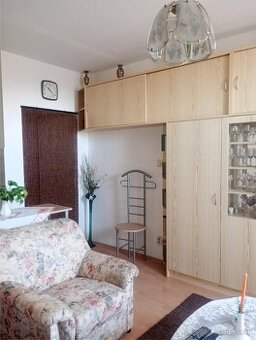 1 izbový byt S BALKÓNOM Eötvösova