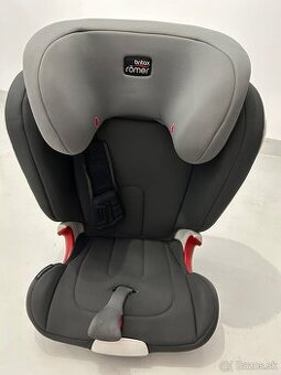 Britax Romer -KIDFIX II XP (15-36 kg)
