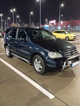 Mercedes ml 320 Benzin/LPG 3000€