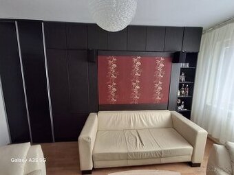 Predam obyvaciu stenu+gauc+ manzelska postel