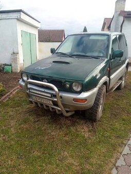 Nissan Terrano II