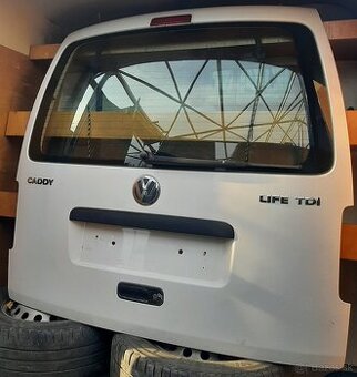 Zadné kufrové dvere VW Caddy výklopné