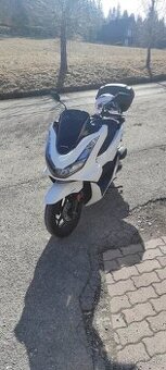 Honda PCX 125 2024