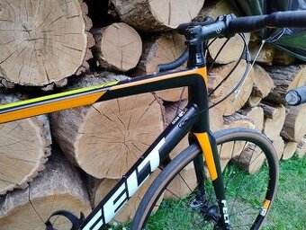 Predám cestný bicykel FELT VR 50 veľkosť rámu 56