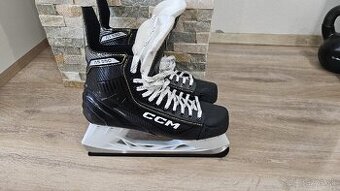 Hokejové korčule CCM Tacks AS-550 Senior Regular
