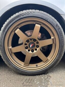 Japan racing jr3 5x114,3