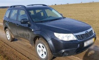 Subaru Forester SH 110kw benzín 4x4 manuál KROUPY - 1