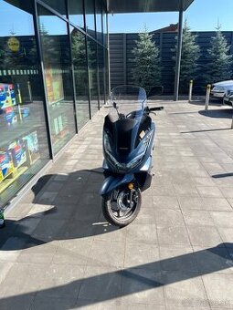 Predám honda PCX