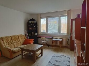 Na prenájom Utulny 1,-izbový byt  – Prešov, Sekčov
