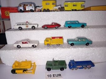 Matchbox RW Corgi Husky a ine