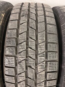 215/65R16 Pirelli zimne