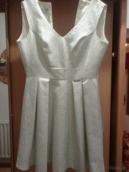 Kratke saty mintovo-zlate