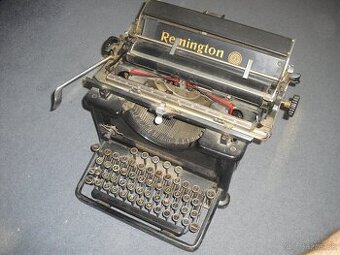 predam starozitny funkcny pisaci stroj Remington vyr. Brno