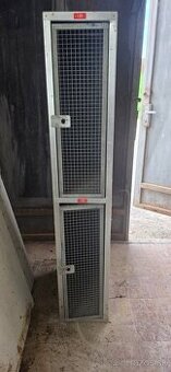 Kovova šatňova skrinka 170x30hlbka50