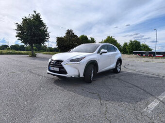 Predam Lexus NX300h AWD (2014)