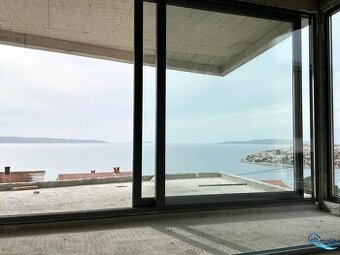 Trogir, Čiovo - veľký penthouse s krásnym výhľadom
