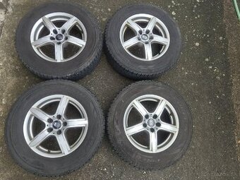 alu disky 16" 5×114,3 s Pirelli zimnými pneumatikami